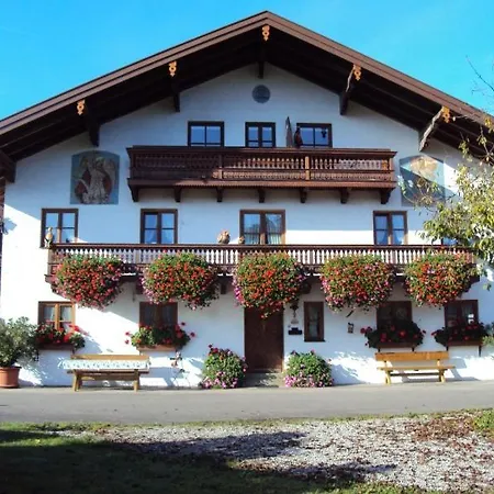 Paulhuberhof * Chieming